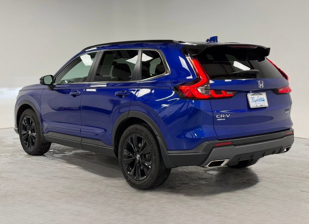 Used 2025 Honda CR-V Sport Touring image 3