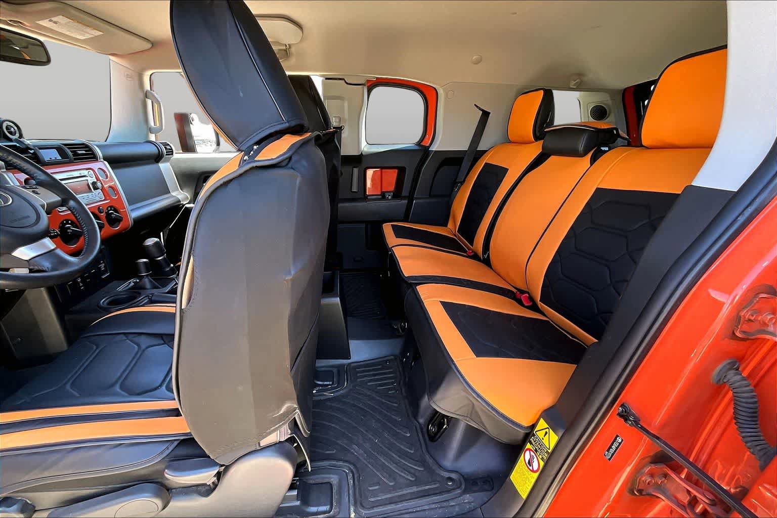 Used 2014 Toyota FJ Cruiser 4WD w/ Upgrade Package image 19