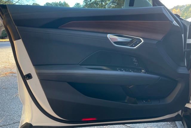 Used 2022 Audi e-tron GT Premium Plus image 13