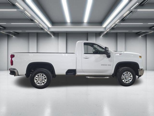 Used 2025 Chevrolet Silverado 3500 LT AWD/4WD image 1