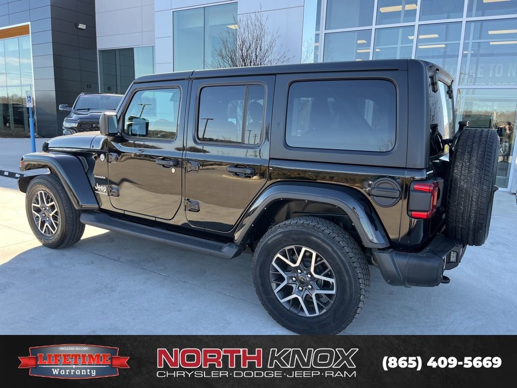 Used 2024 Jeep Wrangler Sahara w/ Safety Group image 16