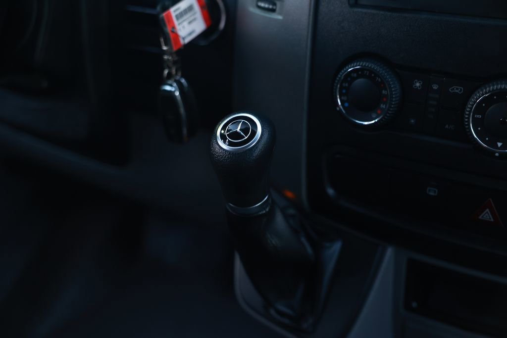 Used 2018 Mercedes-Benz Sprinter 3500 image 27