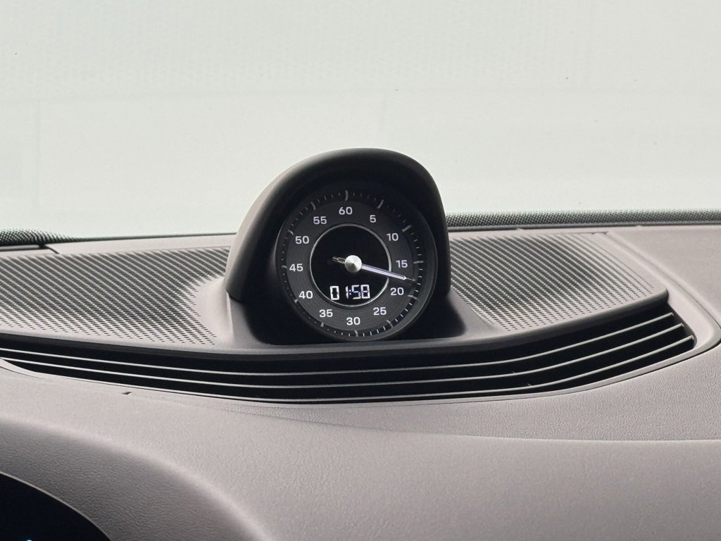 Used 2021 Porsche Taycan Turbo S image 43