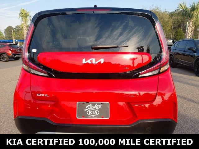 Certified 2025 Kia Soul LX image 5