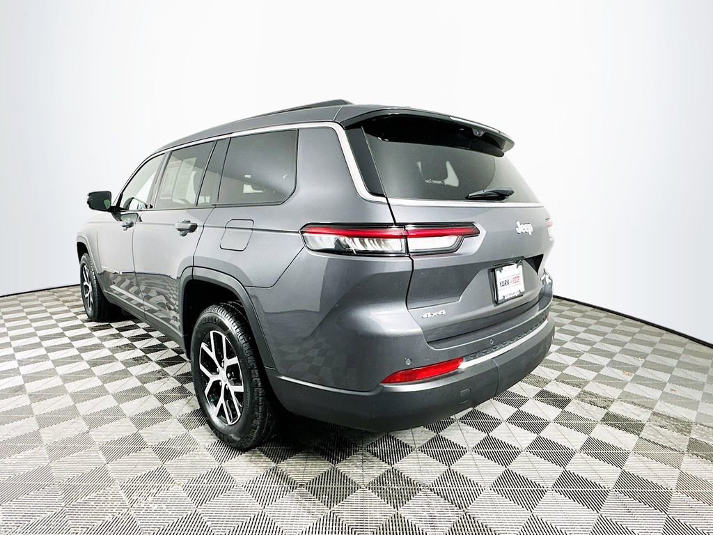 Certified 2024 Jeep Grand Cherokee L Limited w/ Luxury Tech Group II image 8