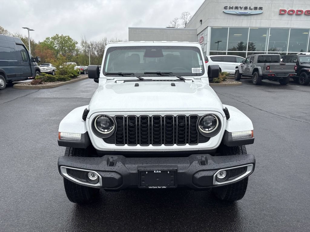 New 2026 Jeep Gladiator Sport AWD/4WD image 8