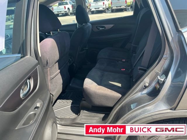 Used 2016 Nissan Rogue S FWD image 31