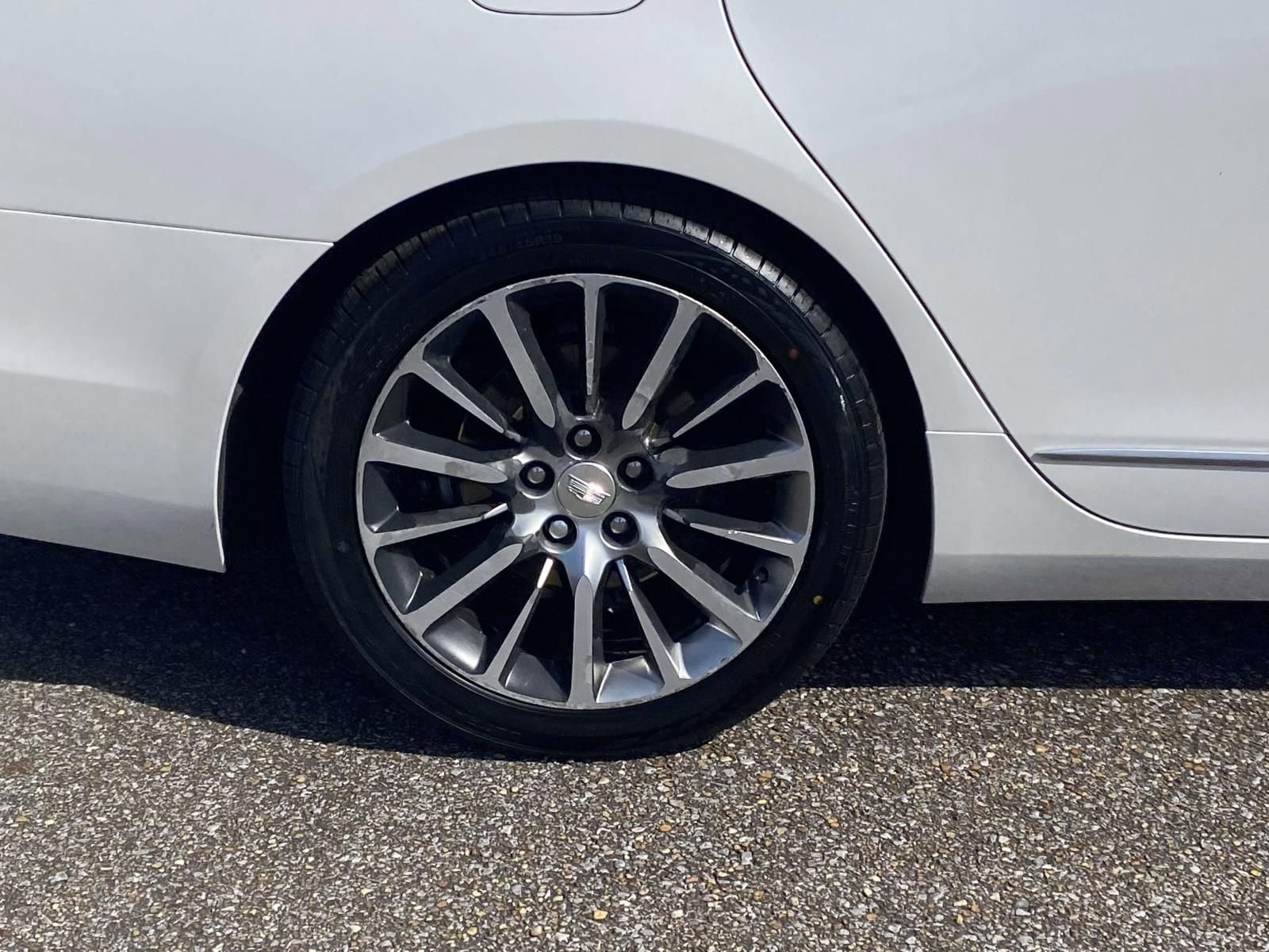 Used 2016 Cadillac CT6 Luxury image 10