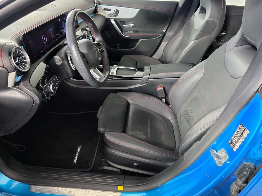 Certified 2025 Mercedes-Benz CLA 250 image 9