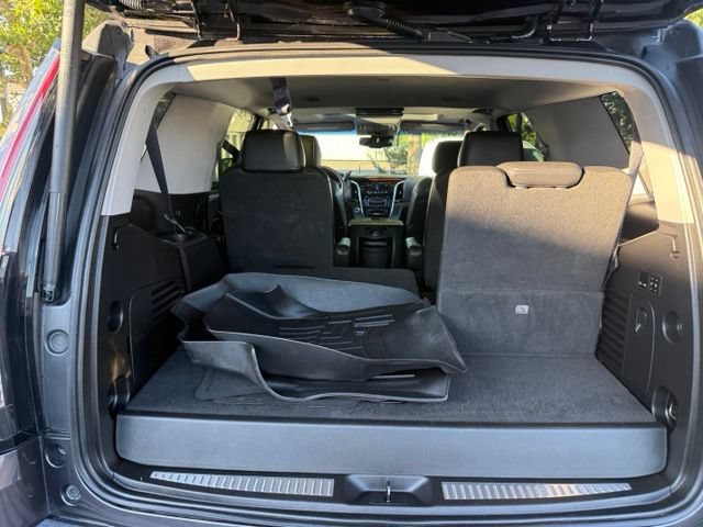 Used 2016 Cadillac Escalade Luxury AWD/4WD image 38