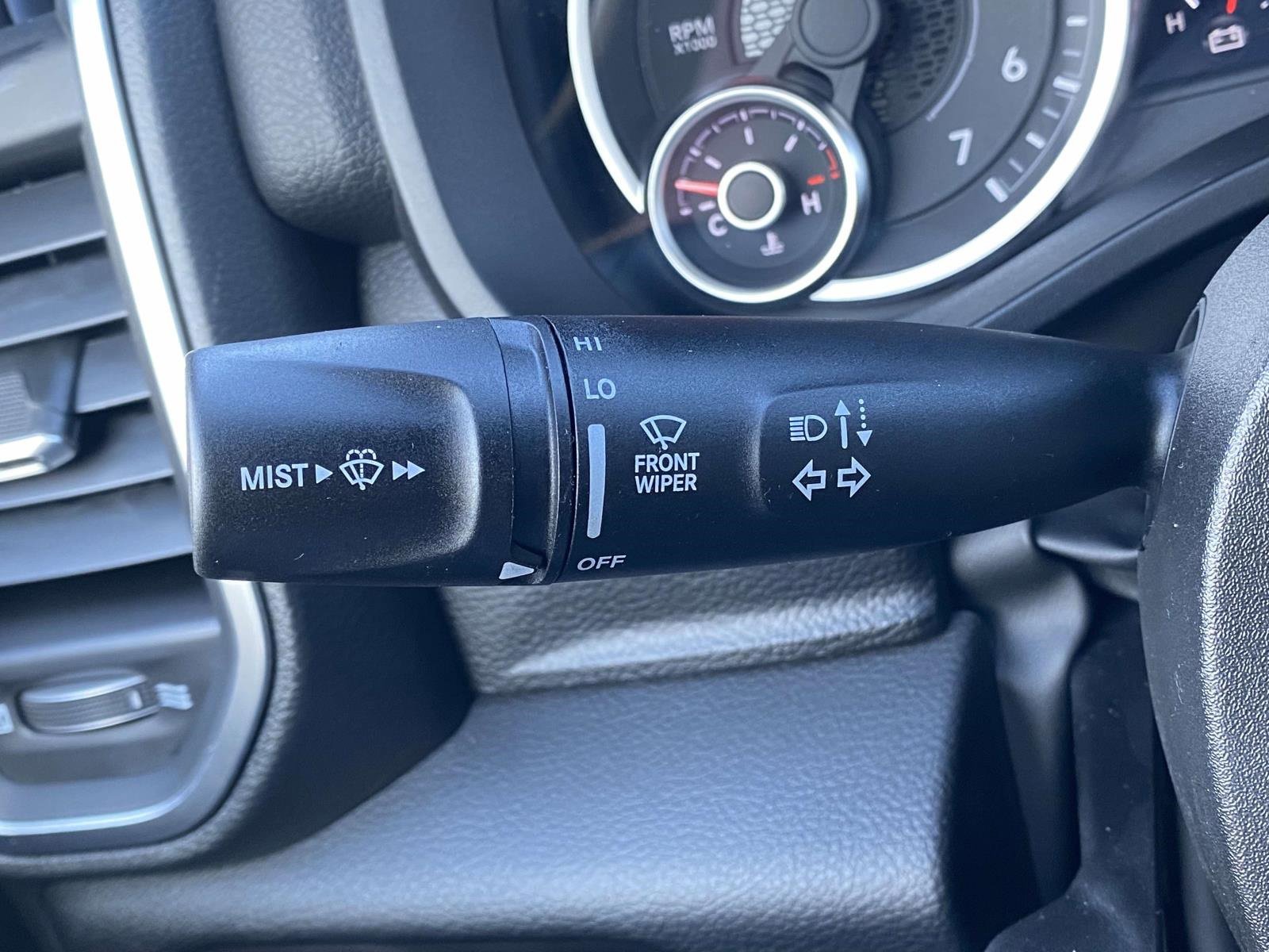 New 2026 RAM 1500 4x4 Crew Cab image 23