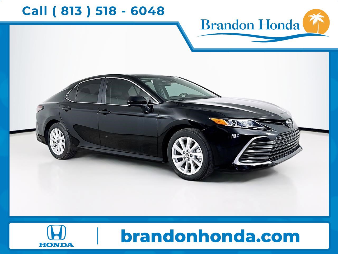 Used 2024 Toyota Camry LE image 1