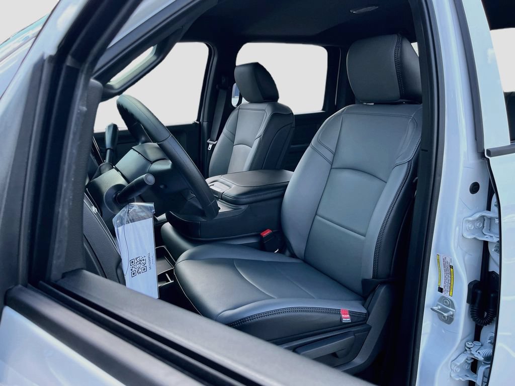 New 2026 RAM 3500 Tradesman w/ Chrome Appearance Group A AWD/4WD image 18