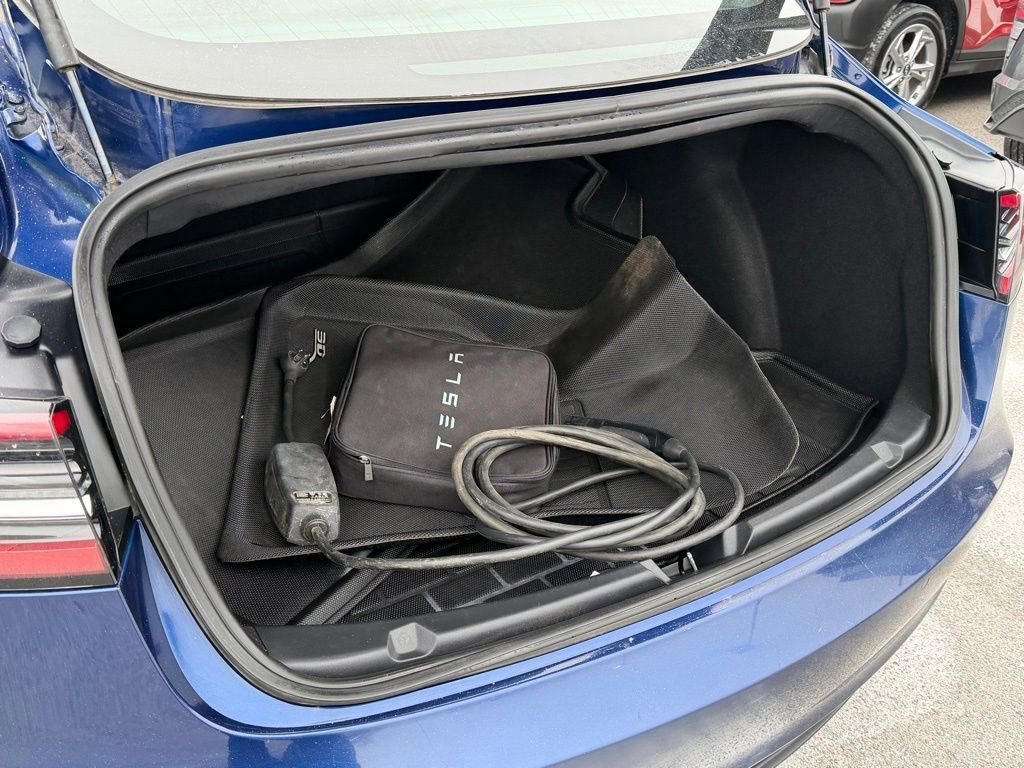 Used 2019 Tesla Model 3 Standard Range Plus image 19
