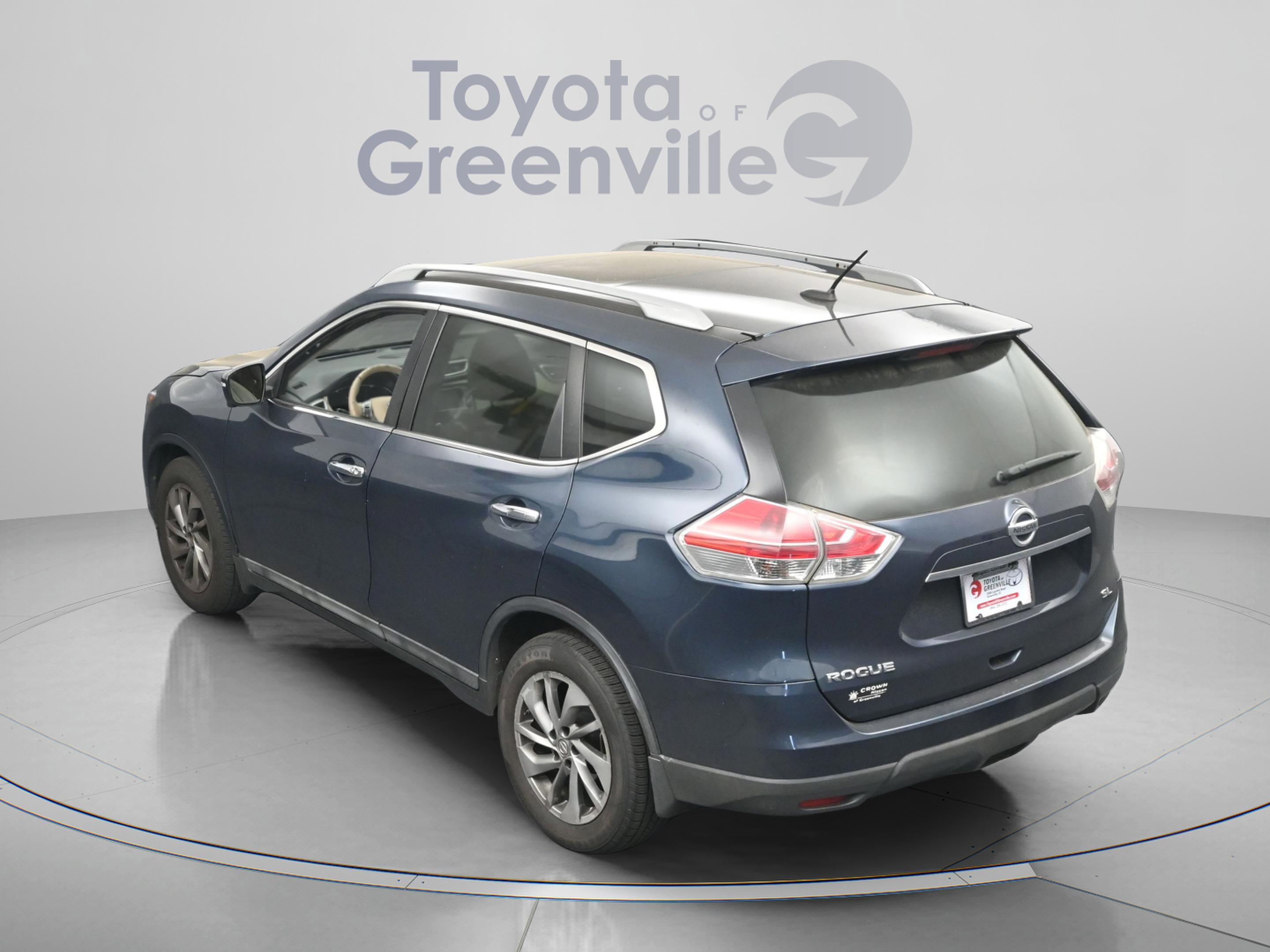Used 2015 Nissan Rogue SL w/ SL Premium Package image 10