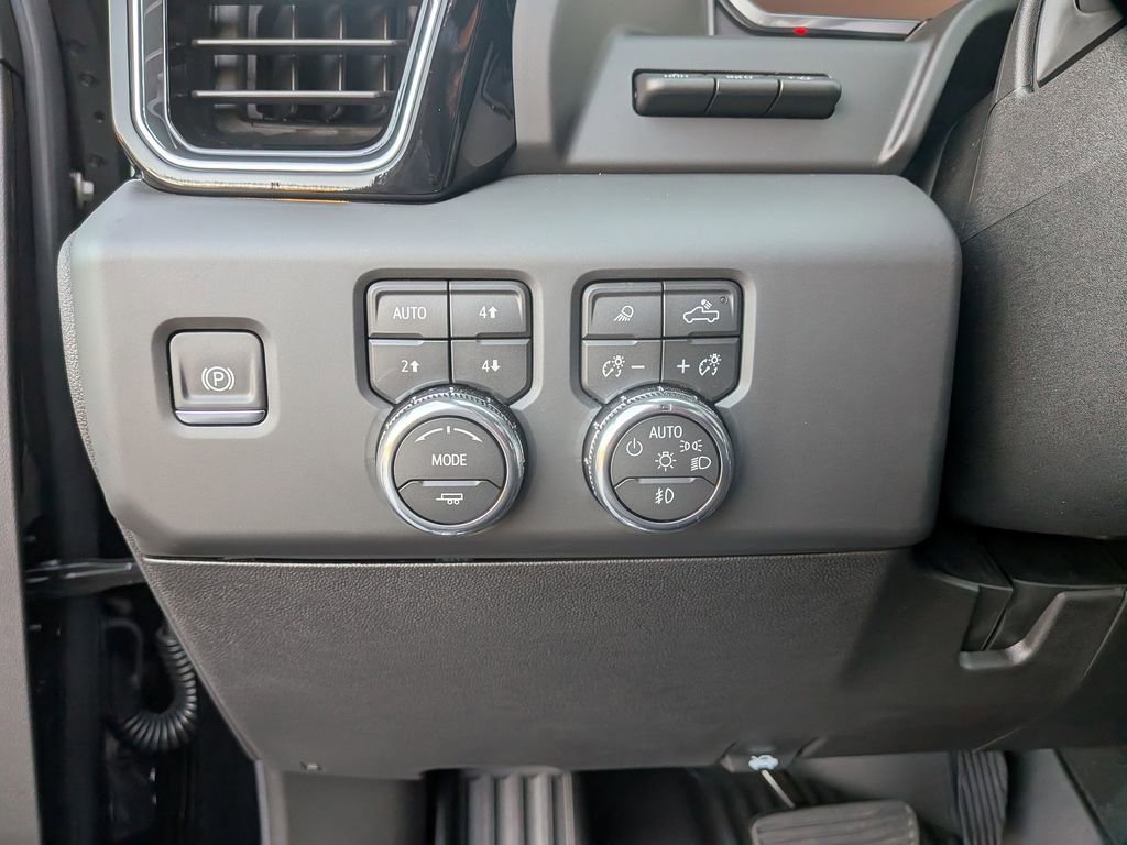 New 2026 GMC Sierra 2500 Denali w/ Max Trailering Package AWD/4WD image 22