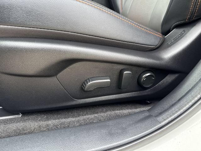 Certified 2025 Subaru Crosstrek 2.5i Limited w/ Crosstrek Mirror Package AWD/4WD image 19