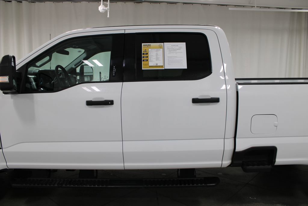 Used 2024 Ford F250 XLT image 6