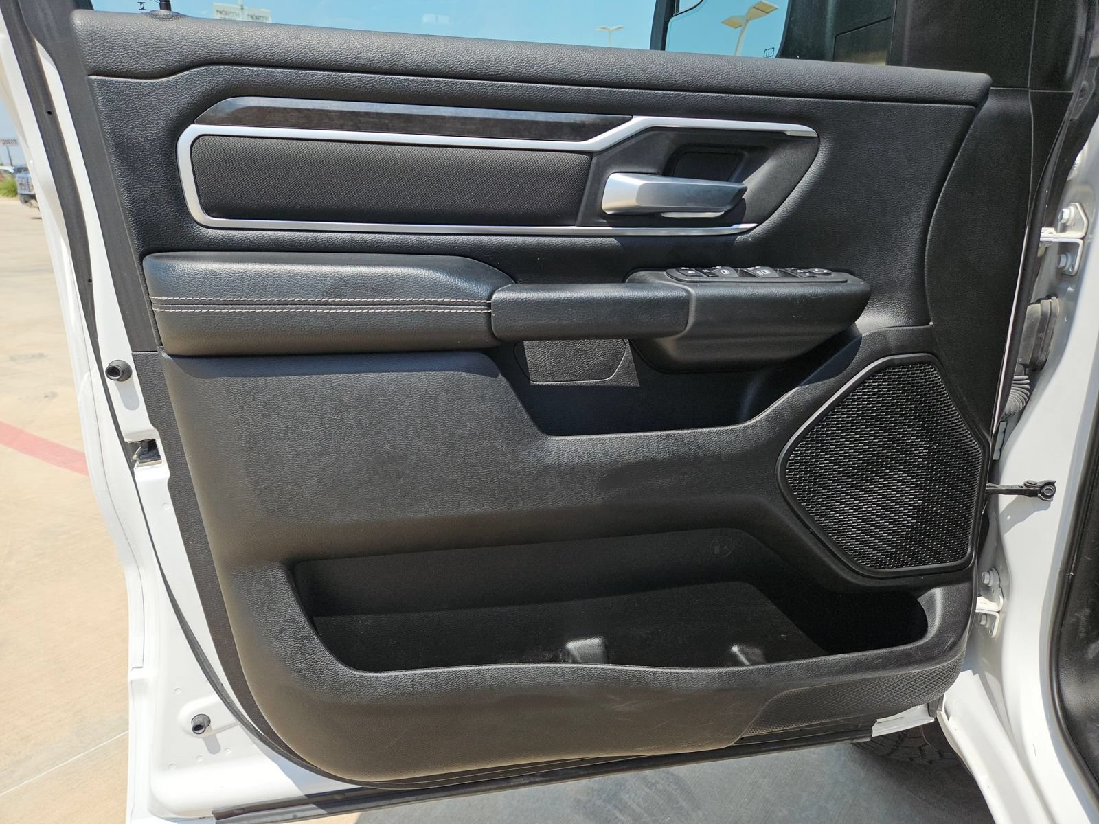 Used 2023 RAM 1500 Big Horn AWD/4WD image 11