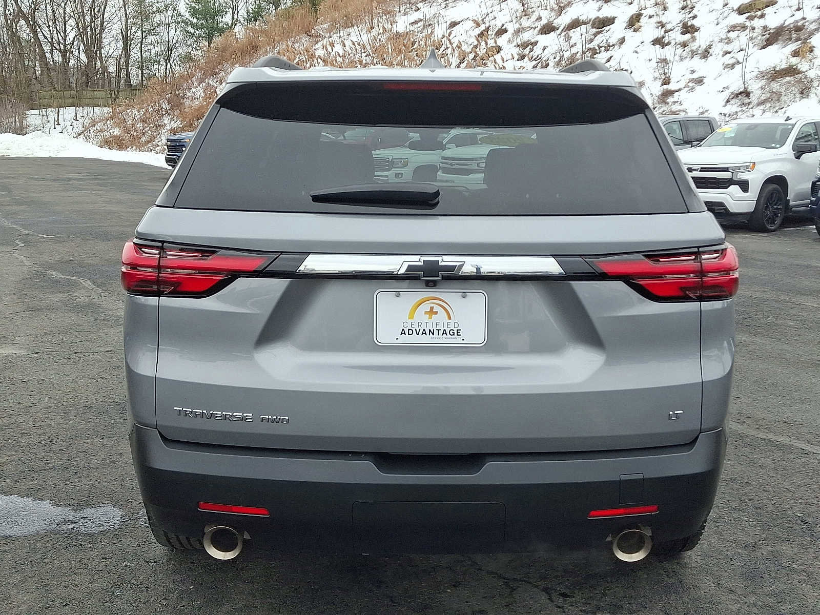 Used 2023 Chevrolet Traverse LT image 5