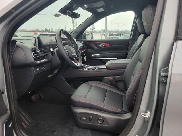 New 2026 Chevrolet Traverse Z71 w/ Enhanced Driving Package image 8