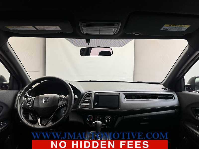 Used 2021 Honda HR-V Sport image 11