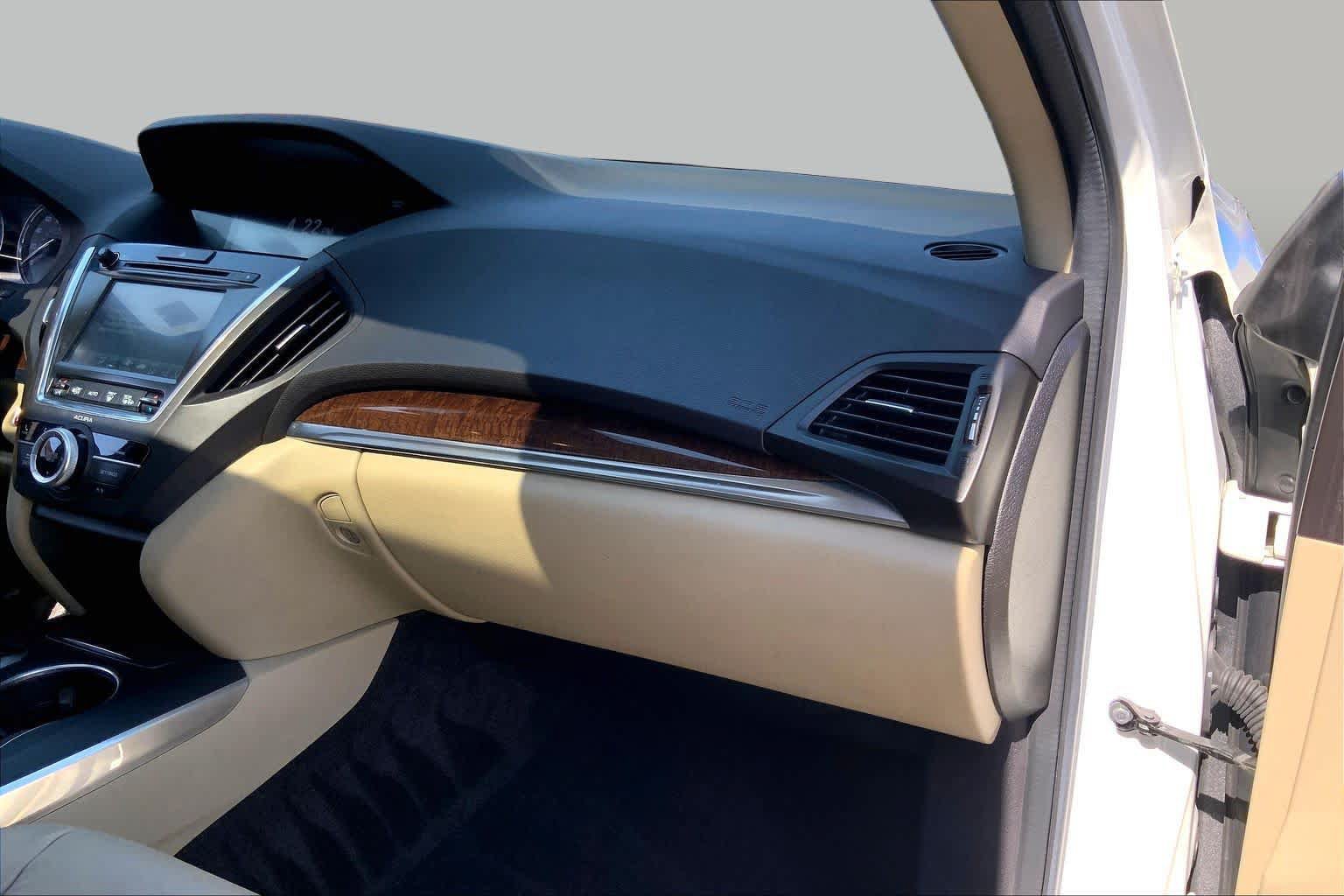 Used 2019 Acura MDX FWD image 19