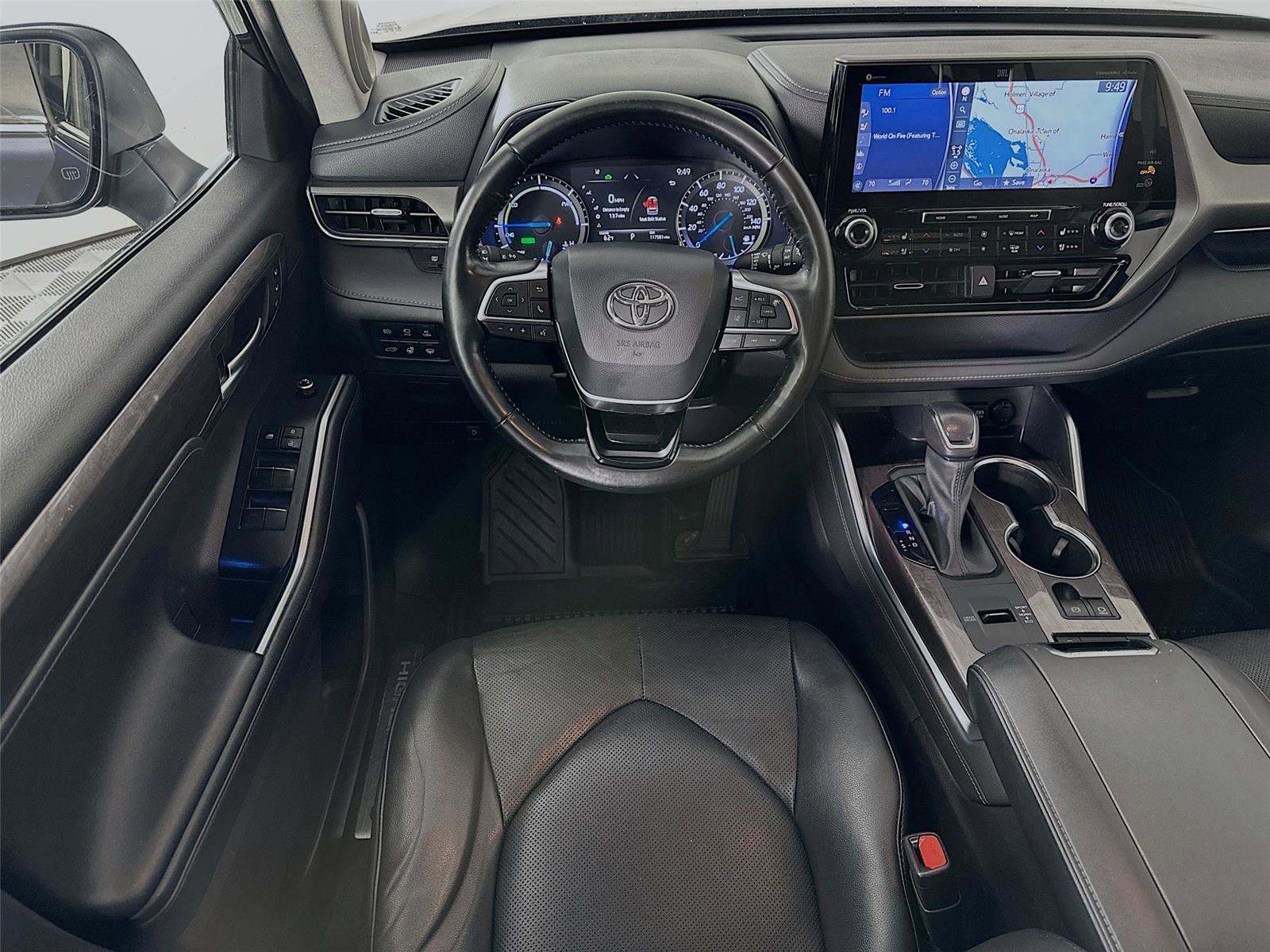 Certified 2021 Toyota Highlander Limited image 24