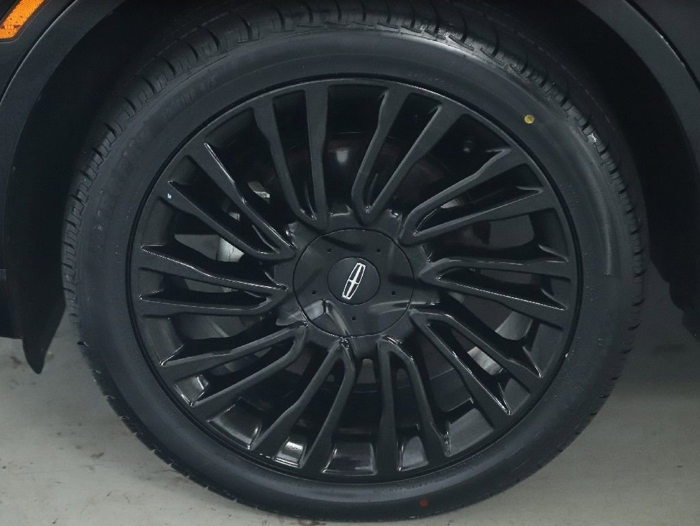 Used 2022 Lincoln Corsair Reserve image 39