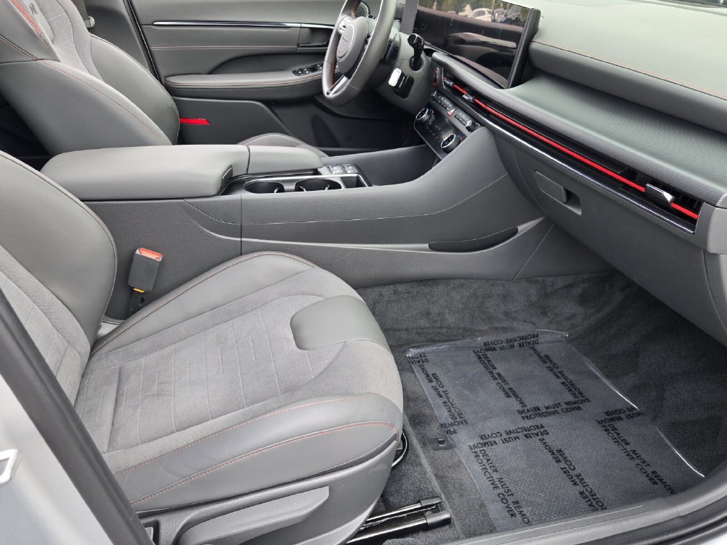 Certified 2025 Hyundai Sonata N Line FWD image 16