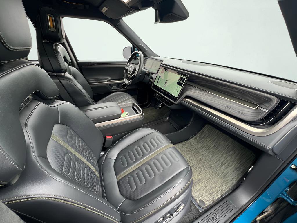 Used 2022 Rivian R1T Launch Edition image 40