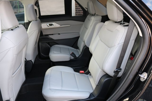 New 2026 Ford Explorer Active w/ Active Comfort Package image 18
