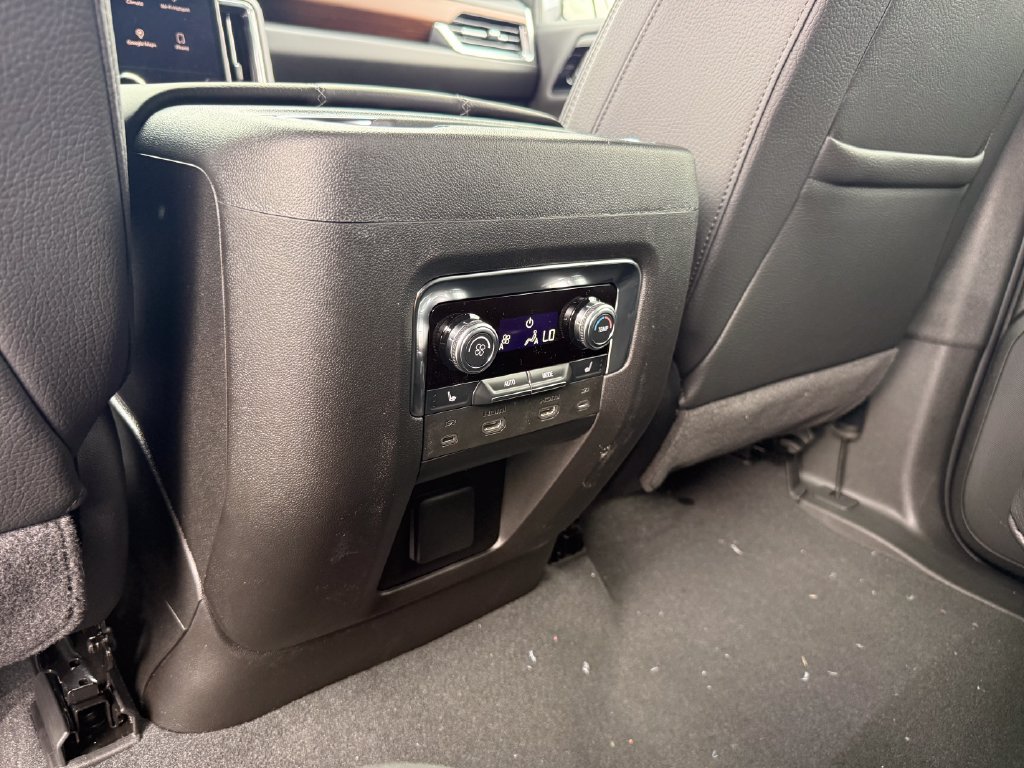 New 2026 GMC Yukon XL Denali w/ Denali Reserve Package AWD/4WD image 22