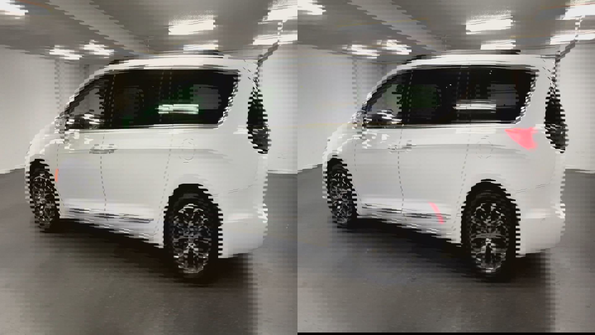 Used 2022 Chrysler Pacifica Limited image 42