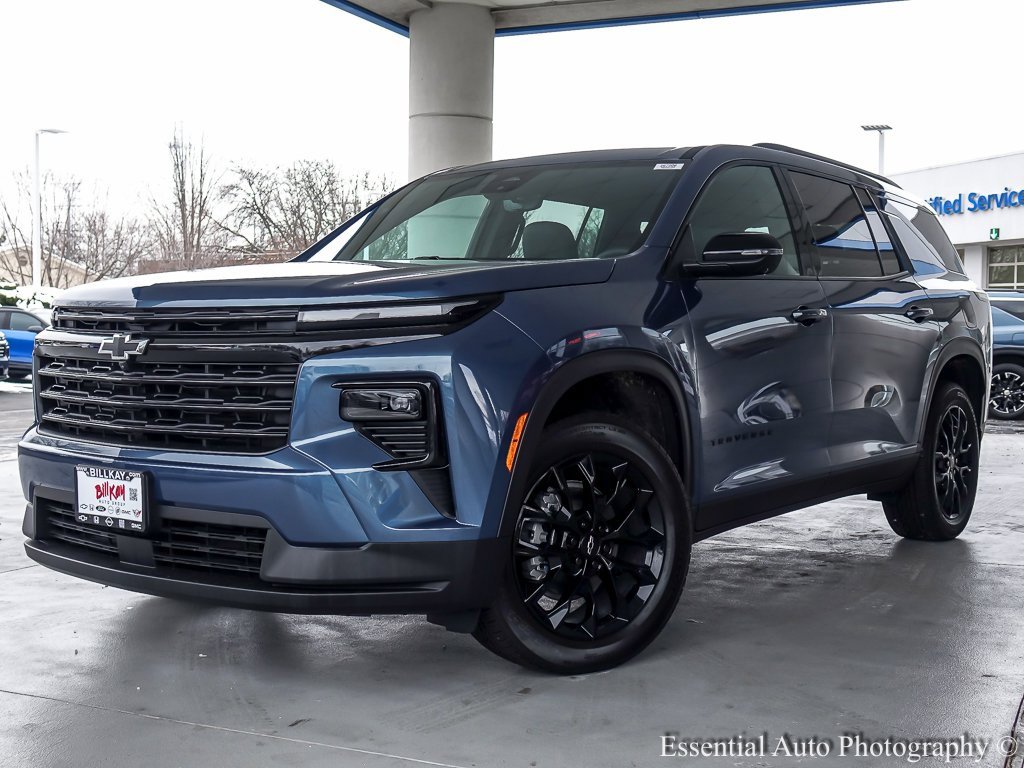 New 2026 Chevrolet Traverse LT w/ Midnight/Sport Edition video 2