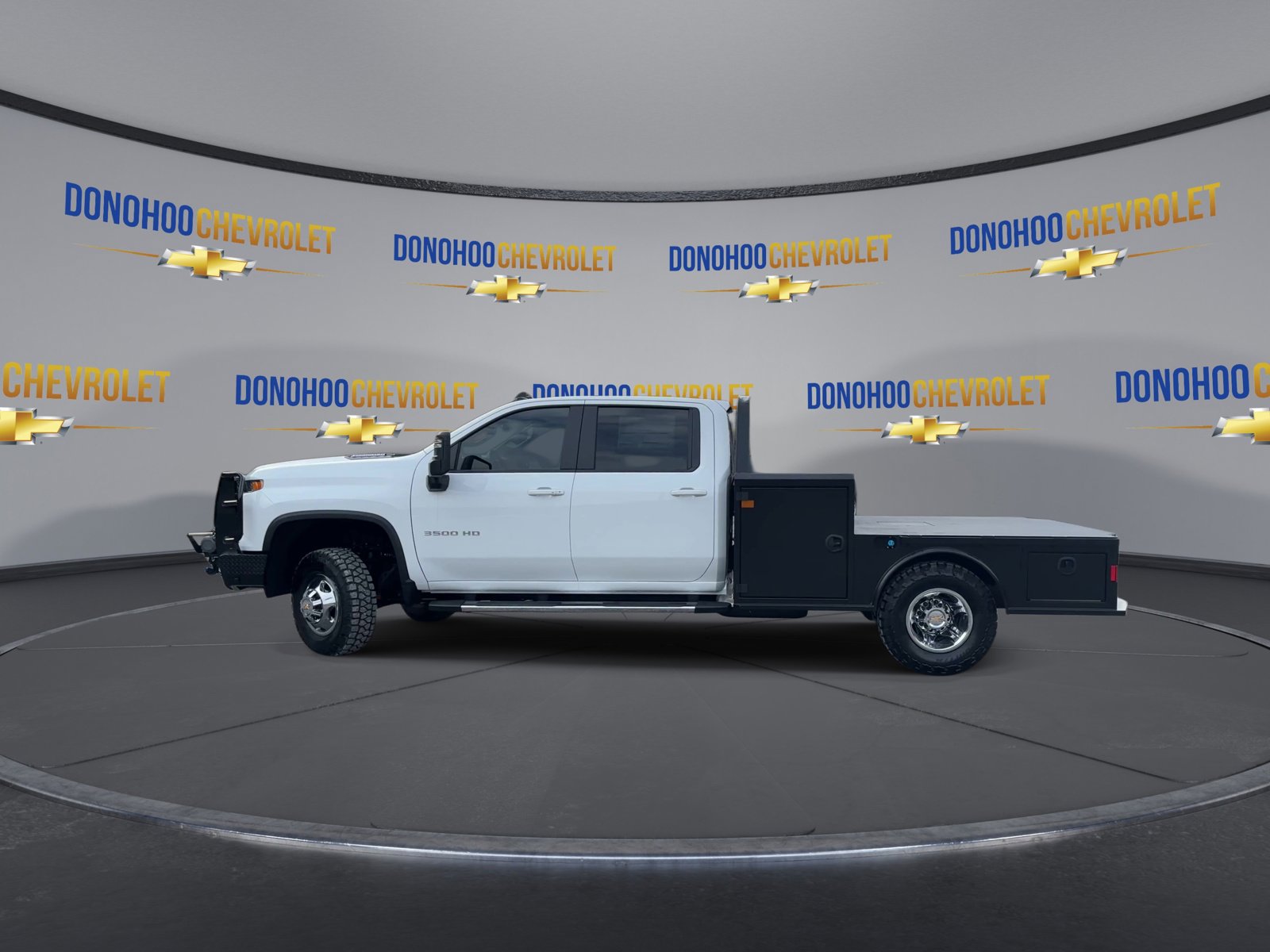 New 2026 Chevrolet Silverado 3500 LT w/ Convenience Package image 9