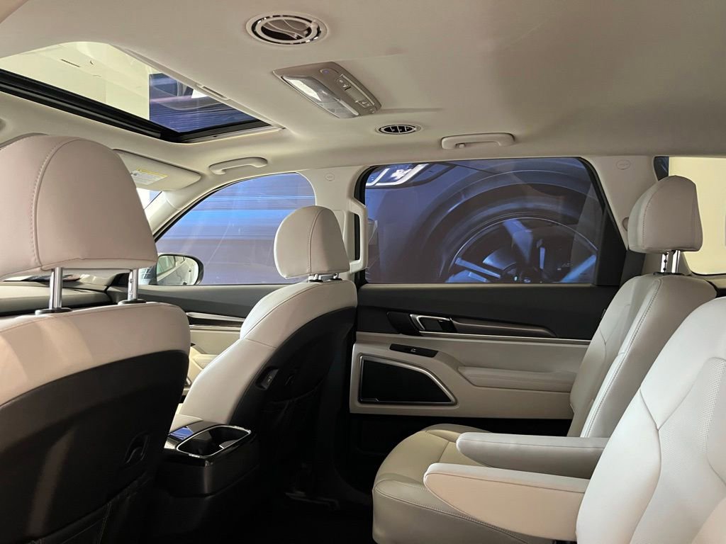 Used 2024 Kia Telluride S w/ S Sunroof Package AWD/4WD image 22