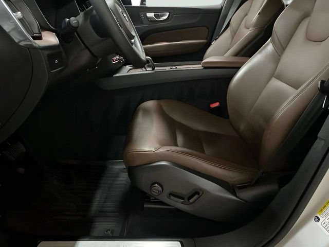 Used 2024 Volvo XC60 B5 Plus w/ Protection Package Premier AWD/4WD image 63