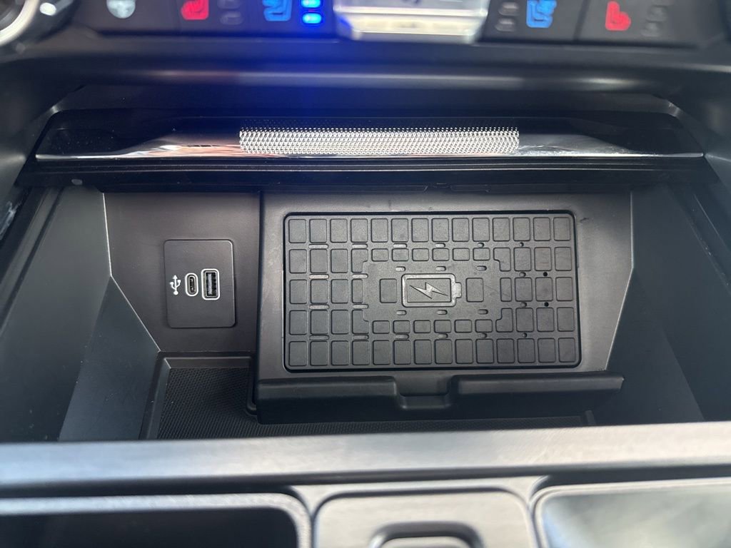 Used 2025 Ford F150 Platinum w/ Equipment Group 702A High image 47