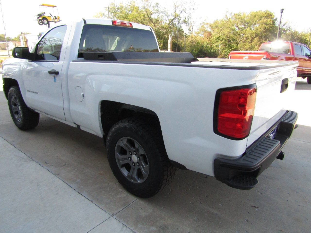 Used 2016 Chevrolet Silverado 1500 W/T w/ Trailering Package image 5