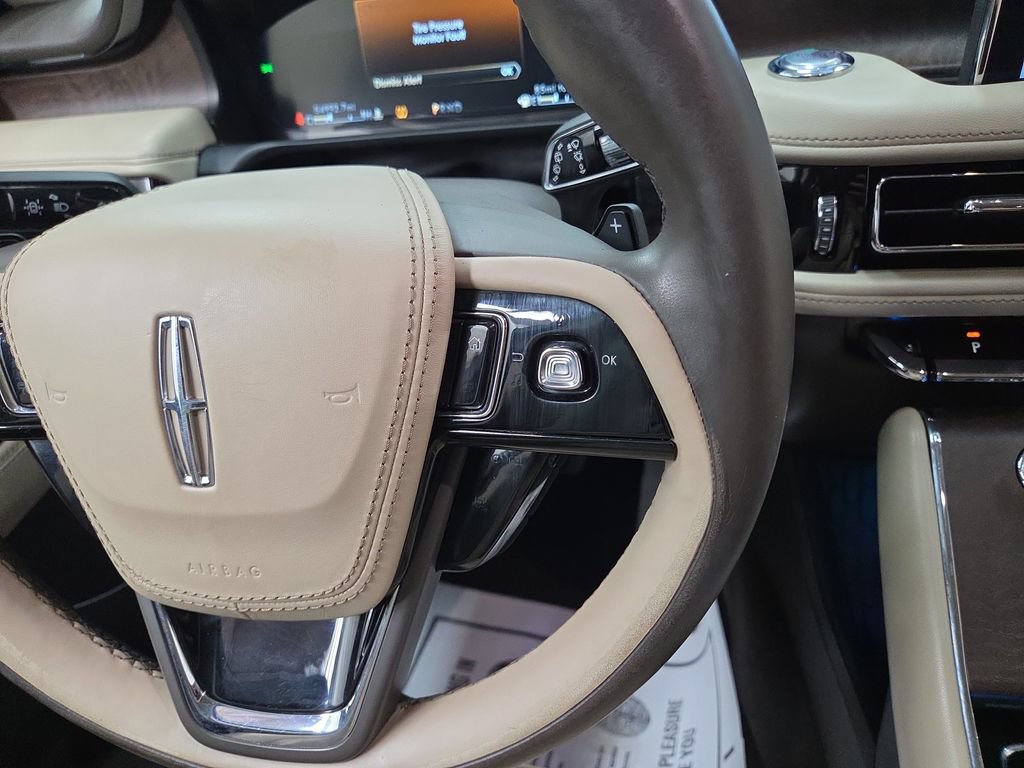 Used 2020 Lincoln Aviator Reserve w/ Equipment Group 201A AWD/4WD image 18