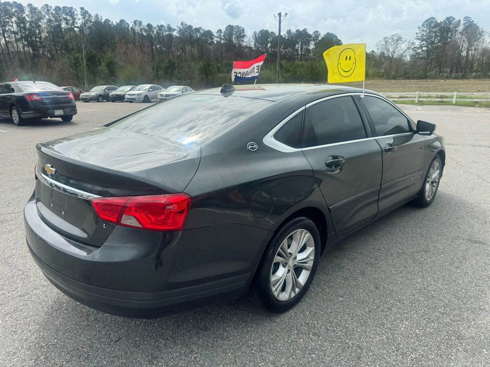 Used 2014 Chevrolet Impala LT w/ Premium Seating Package image 2