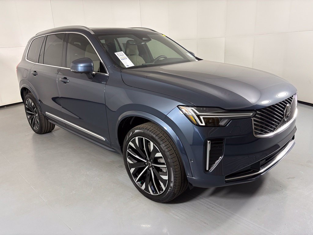 New 2026 Volvo XC90 B6 Plus w/ Protection Package Premier AWD/4WD image 2