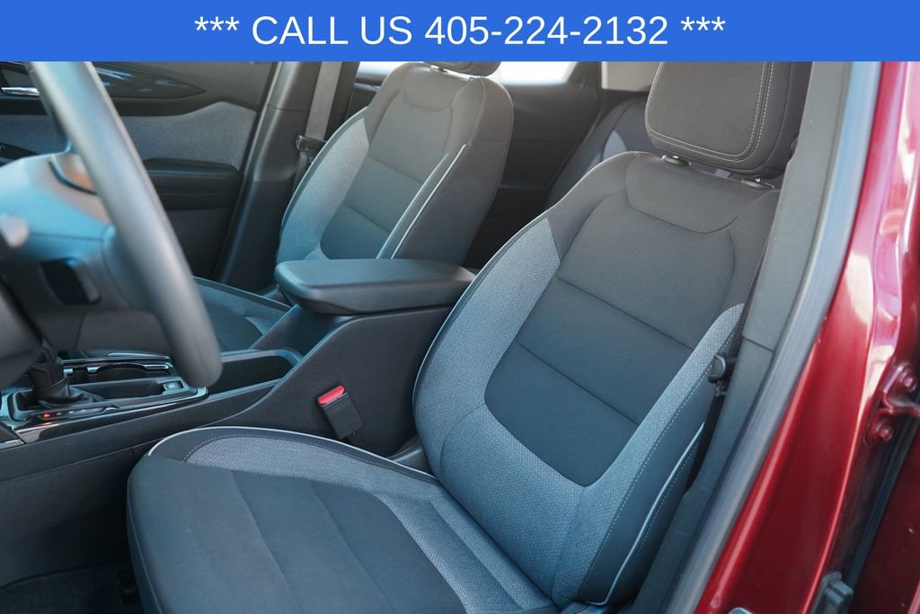 Used 2025 Chevrolet TrailBlazer LT image 21