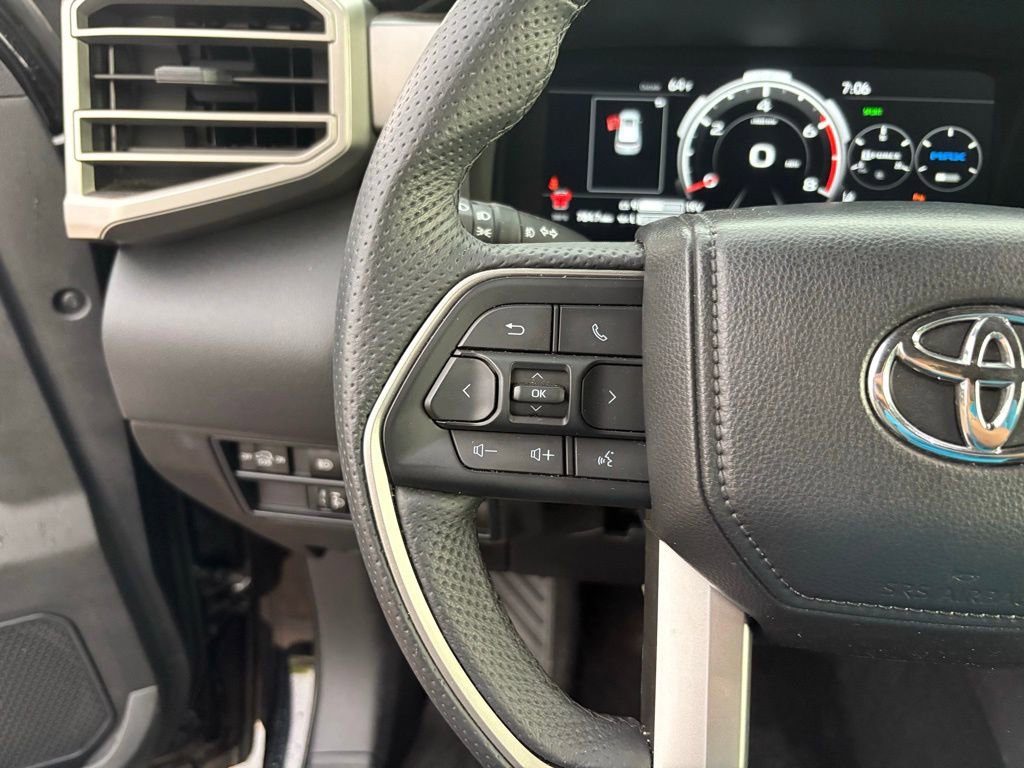 Used 2025 Toyota Sequoia SR5 image 26