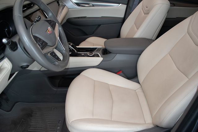 Used 2020 Cadillac XT5 Premium Luxury AWD/4WD image 20