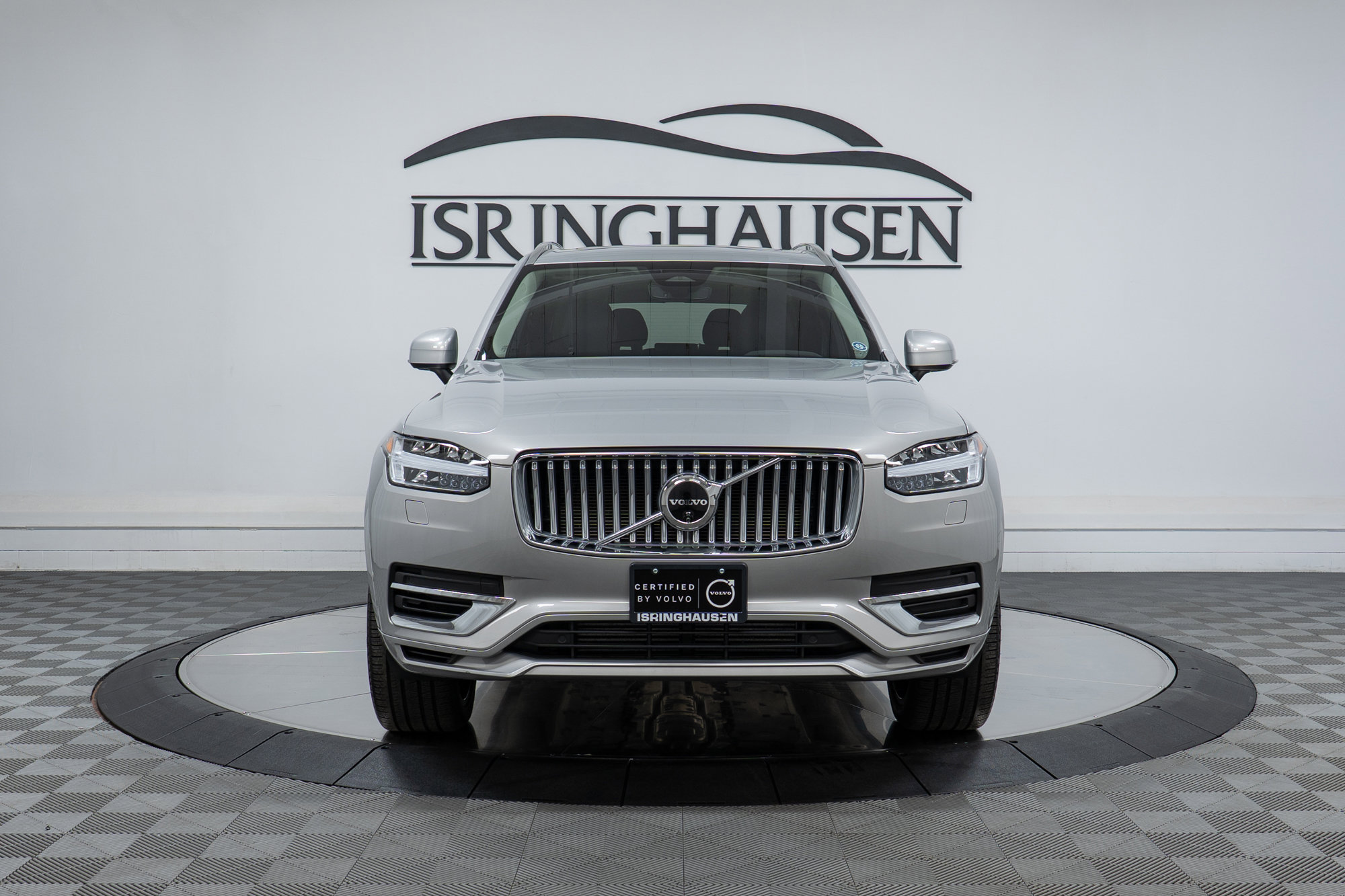 Used 2024 Volvo XC90 T8 Plus w/ Protection Package Premier image 2