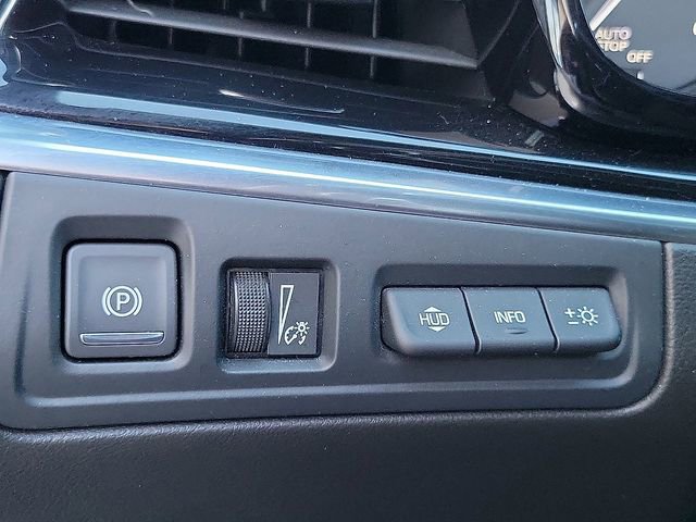 Certified 2023 Cadillac XT6 Sport w/ LPO, ONYX Package image 15