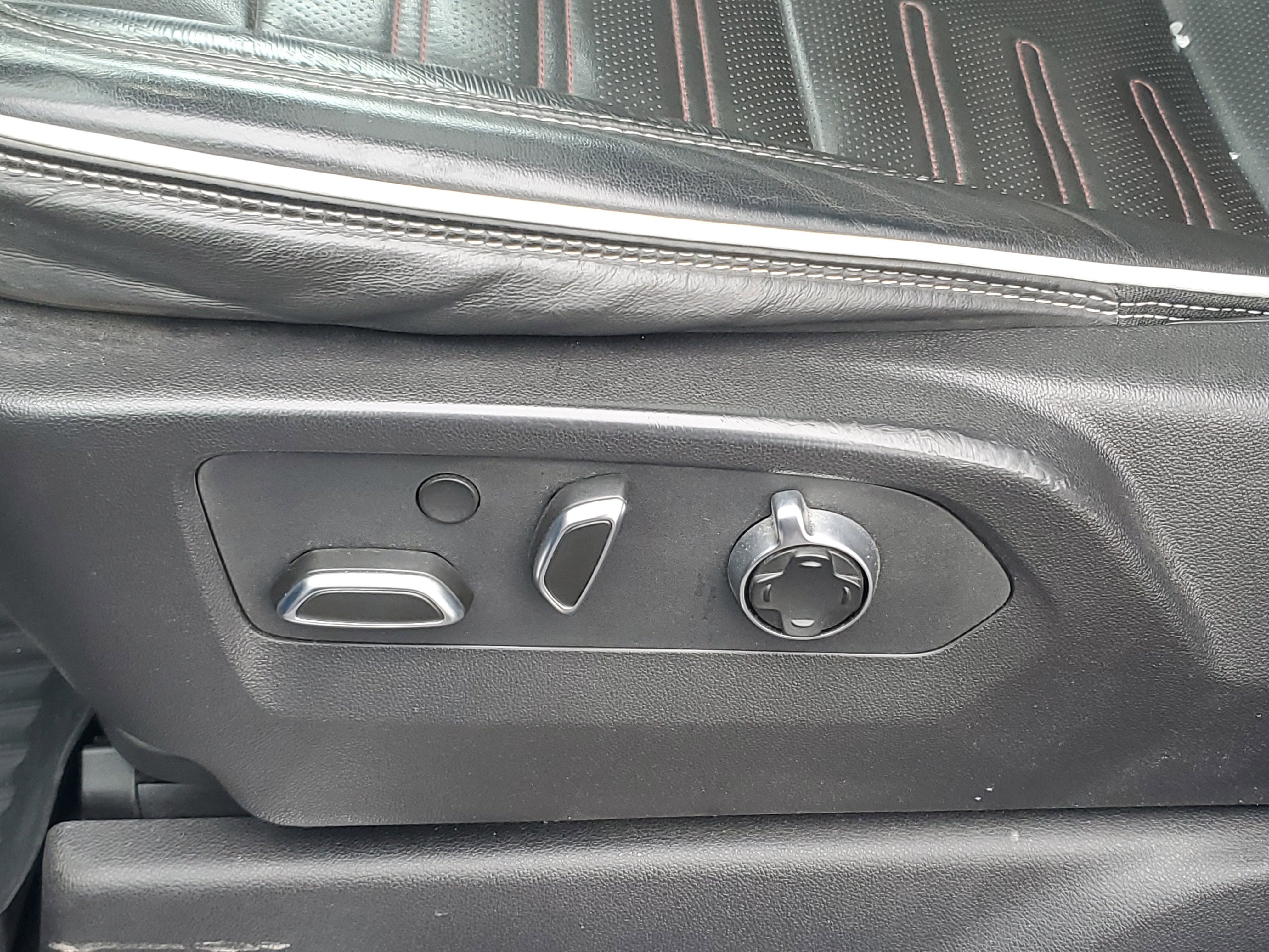 Used 2024 GMC Sierra 1500 AT4X AWD/4WD image 26