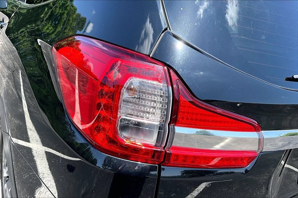 Used 2021 Subaru Ascent Limited w/ Technology Package AWD/4WD image 23